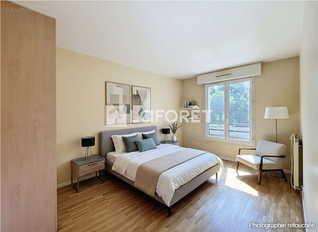 Appartement à LEVALLOIS-PERRET