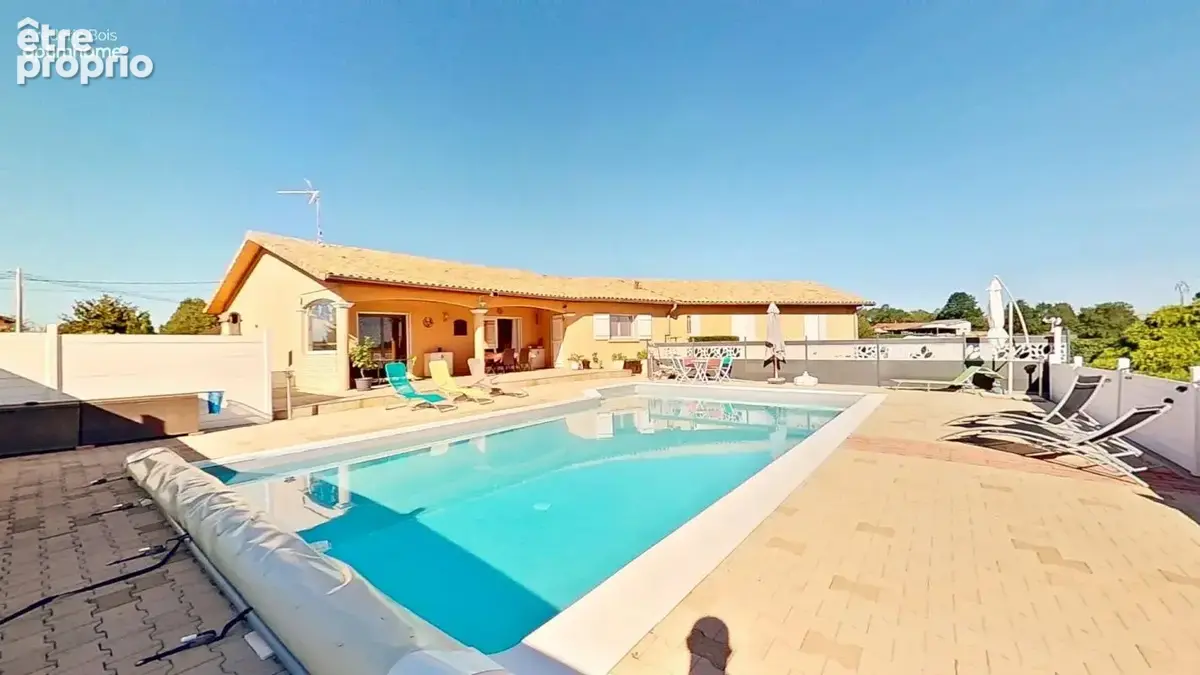Maison familiale de 184 m² avec piscine et vue dégagée – Calme et confort - photo 6