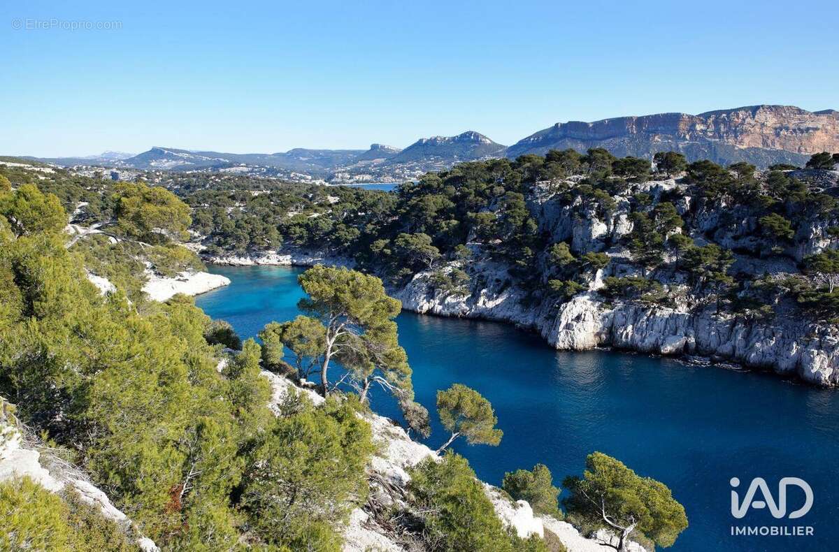 Photo 6 - Maison à MARSEILLE-6E