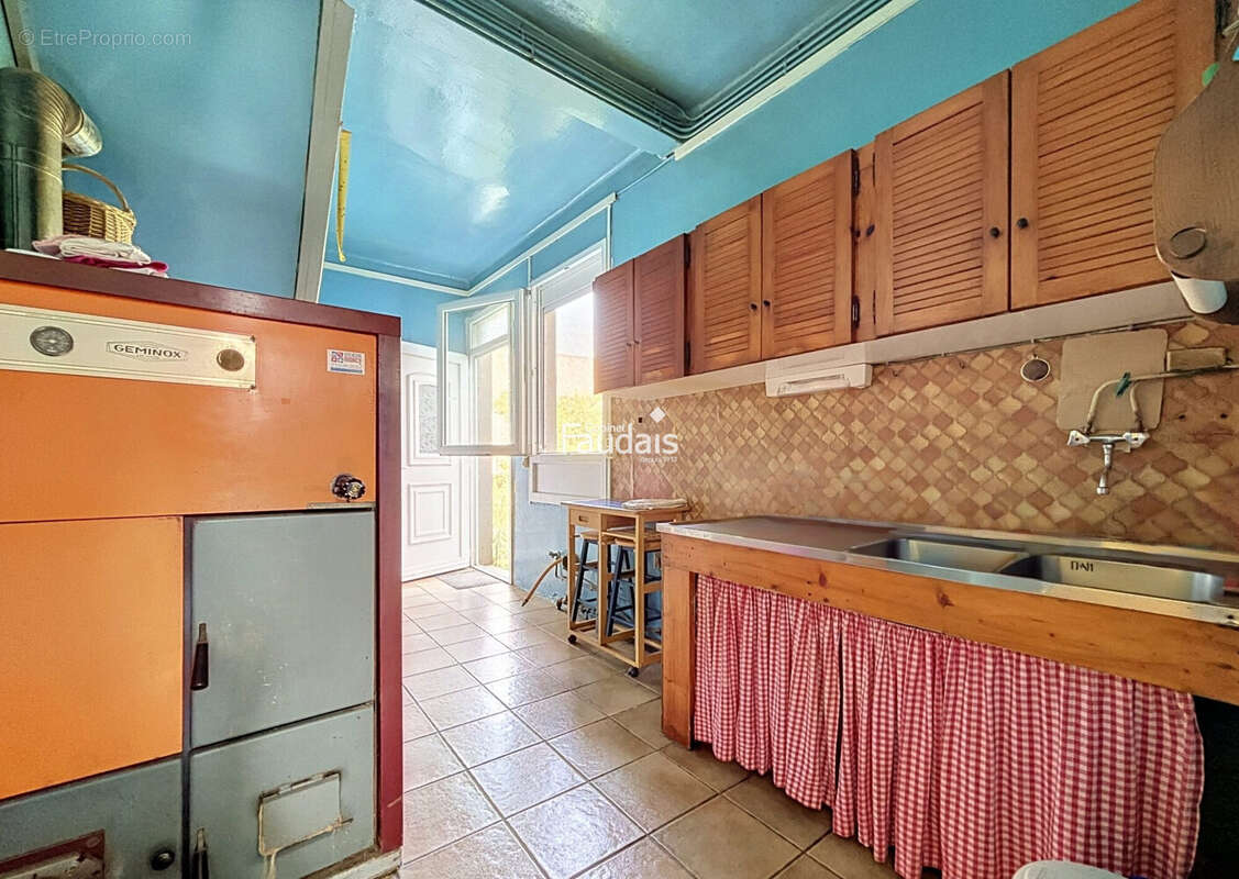 Maison 93 m² à Le Mesnil-Amey  - photo 9