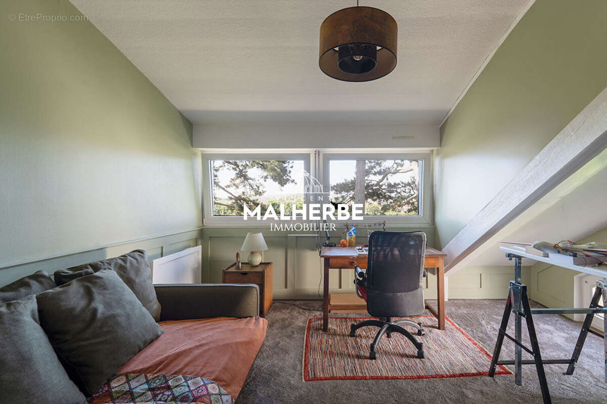 Maison à MALZEVILLE