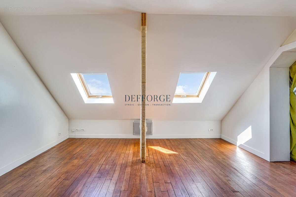 Appartement à PARIS-5E