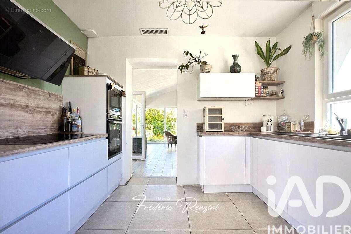 Maison 120 m² à Belveze-Du-Razes  - photo 9