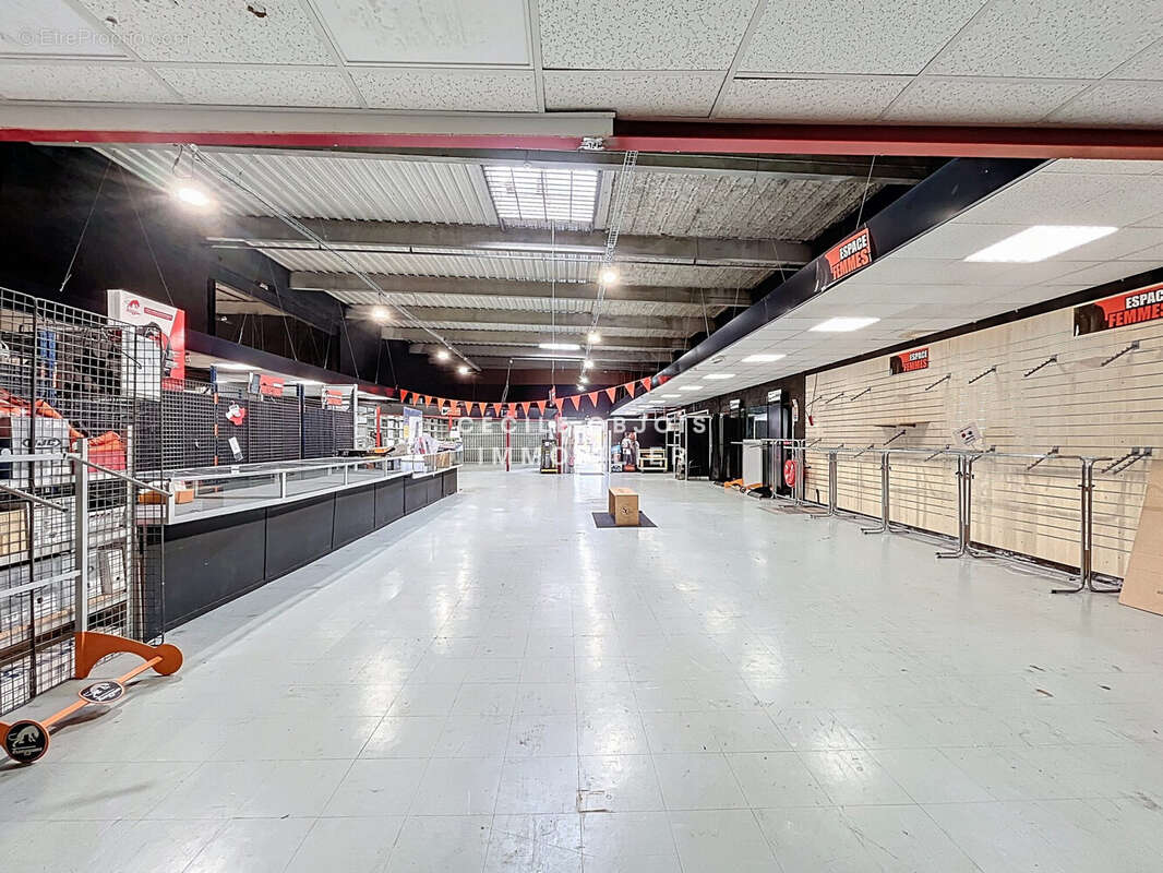 Commerce à VALENTON