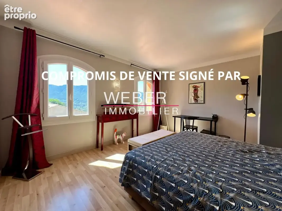 LE REVEST LES EAUX - Maison 182 m2 - 4 chambres Terrain 808 m2 - photo 9