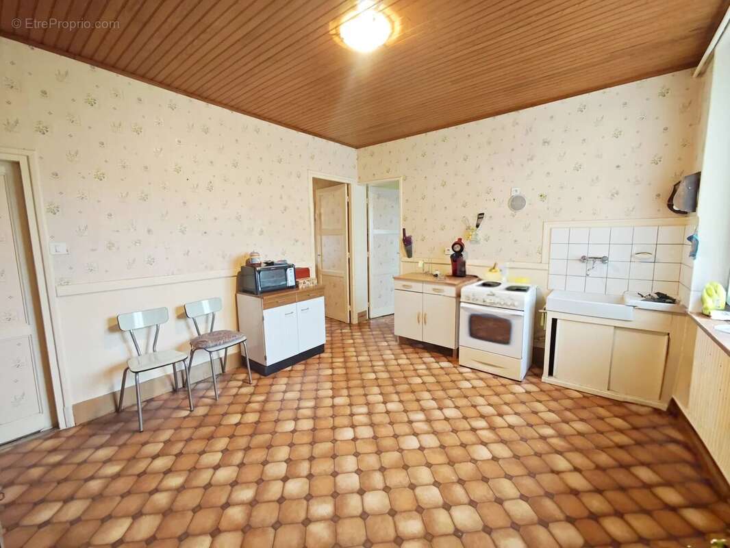 Maison à MERCY-LE-BAS