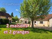 Maison à CHARPONT