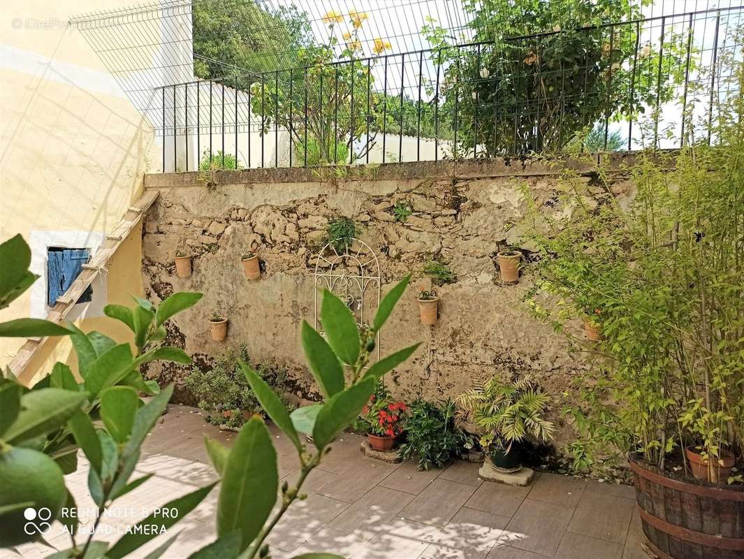 Maison à VAISON-LA-ROMAINE