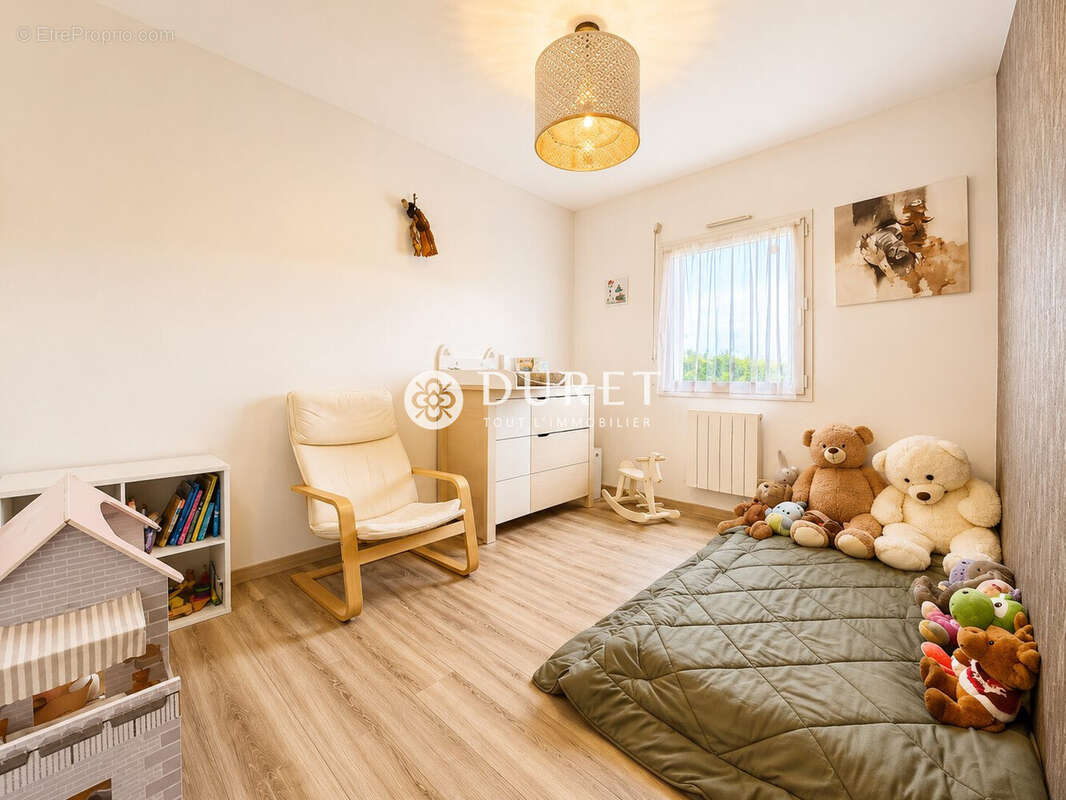 Maison 125 m² à Le Fuilet  - photo 8