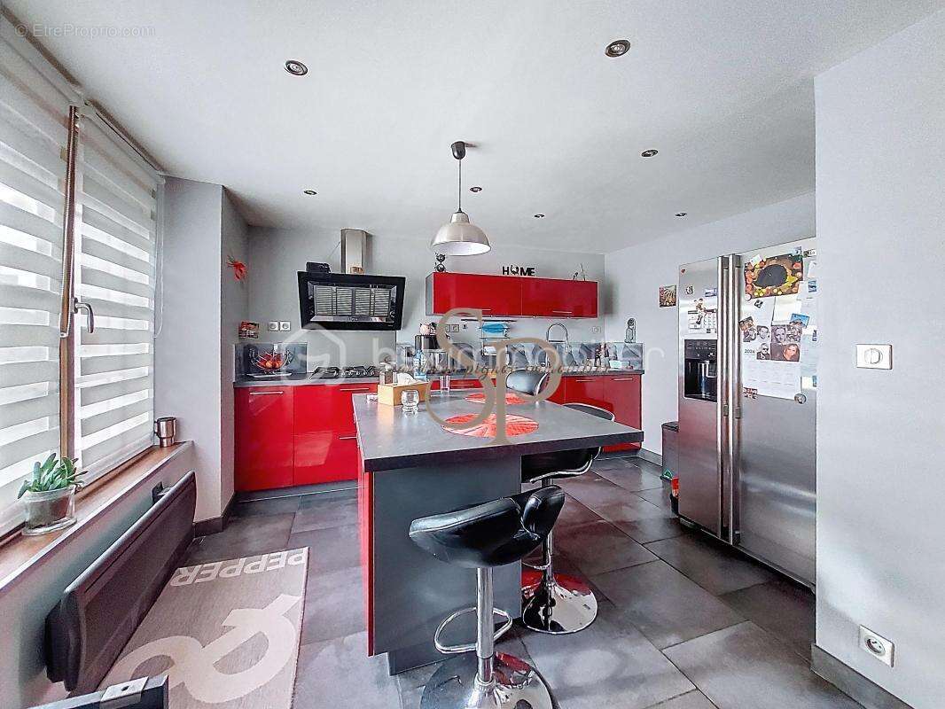 Maison à MISY-SUR-YONNE