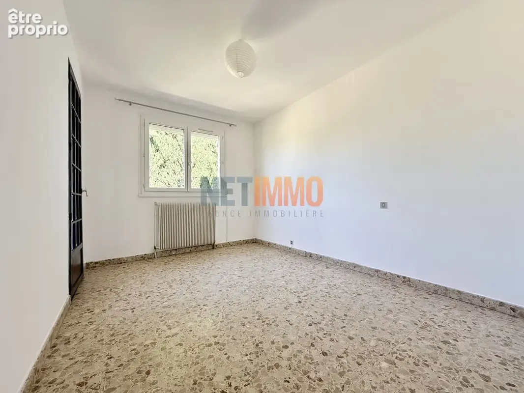 Maison 5/6 chambres - 2 salons - garage - photo 13