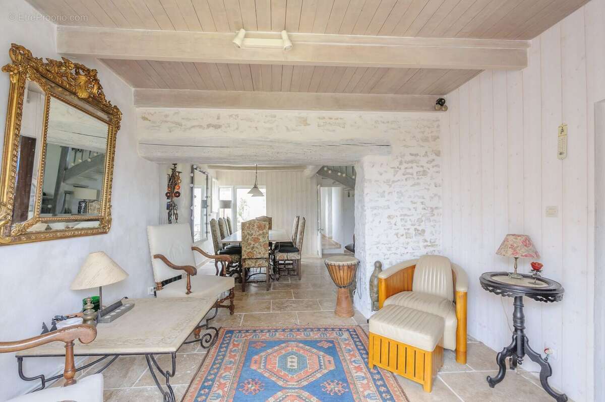 Maison à LA COUARDE-SUR-MER