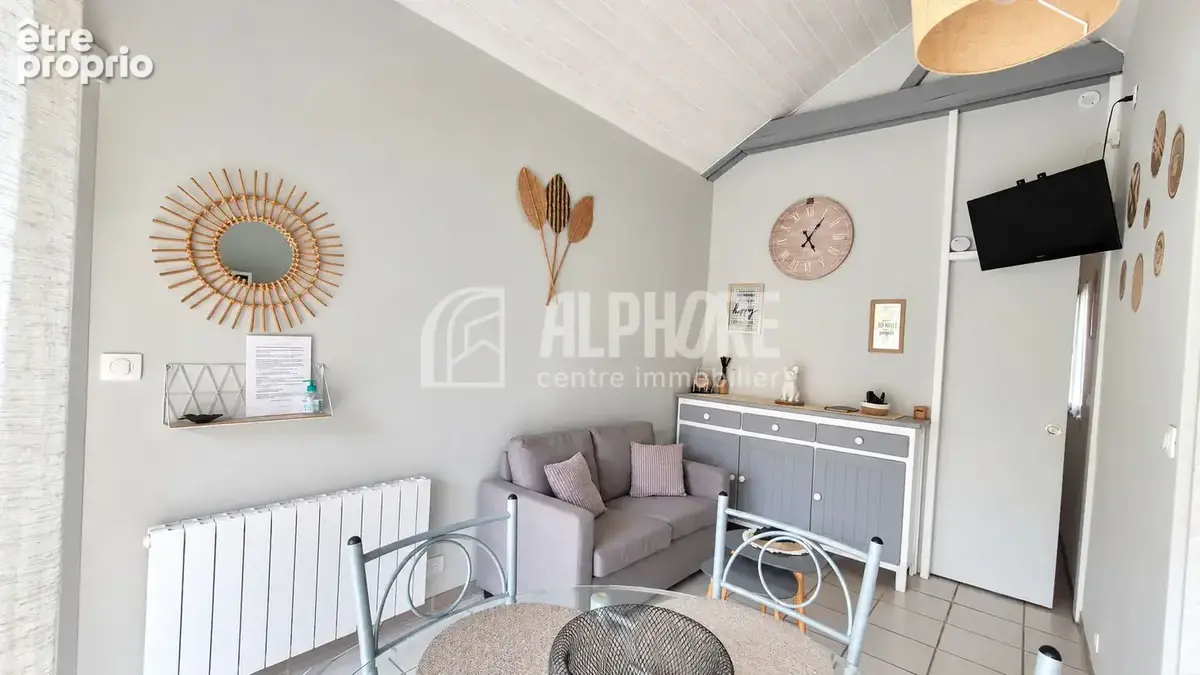 Exclusivité ALPHORE IMMOBILIER - Maison plain pied de 22m² - Un pied-à-terre à 300 m de la mer - photo 3