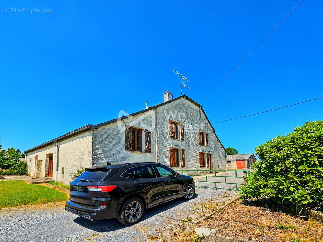 Maison à TAILLETTE