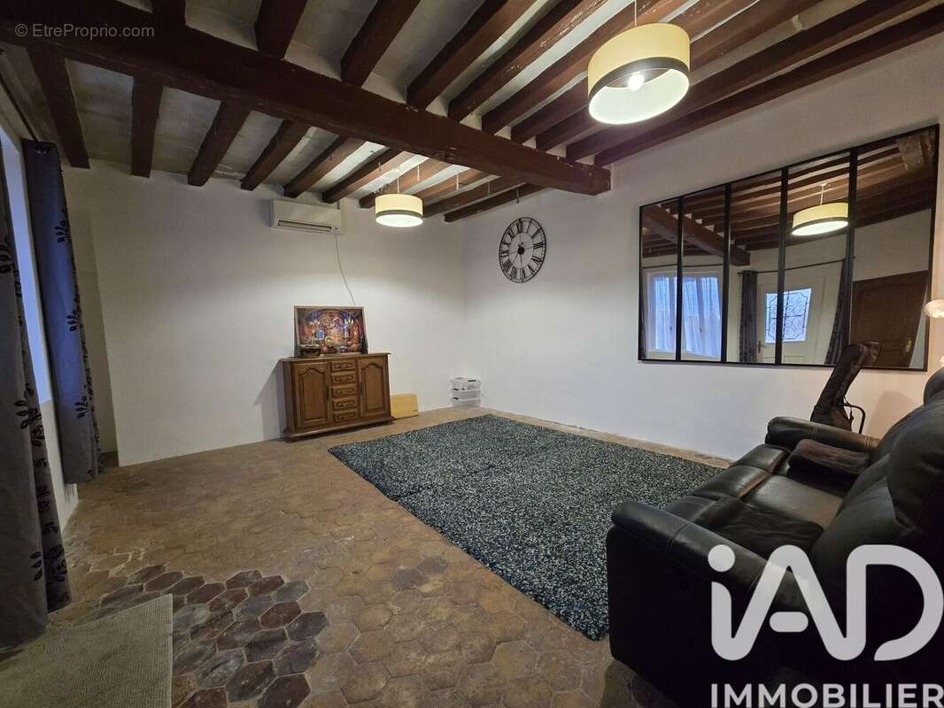 Photo 6 - Maison à HOUDAN