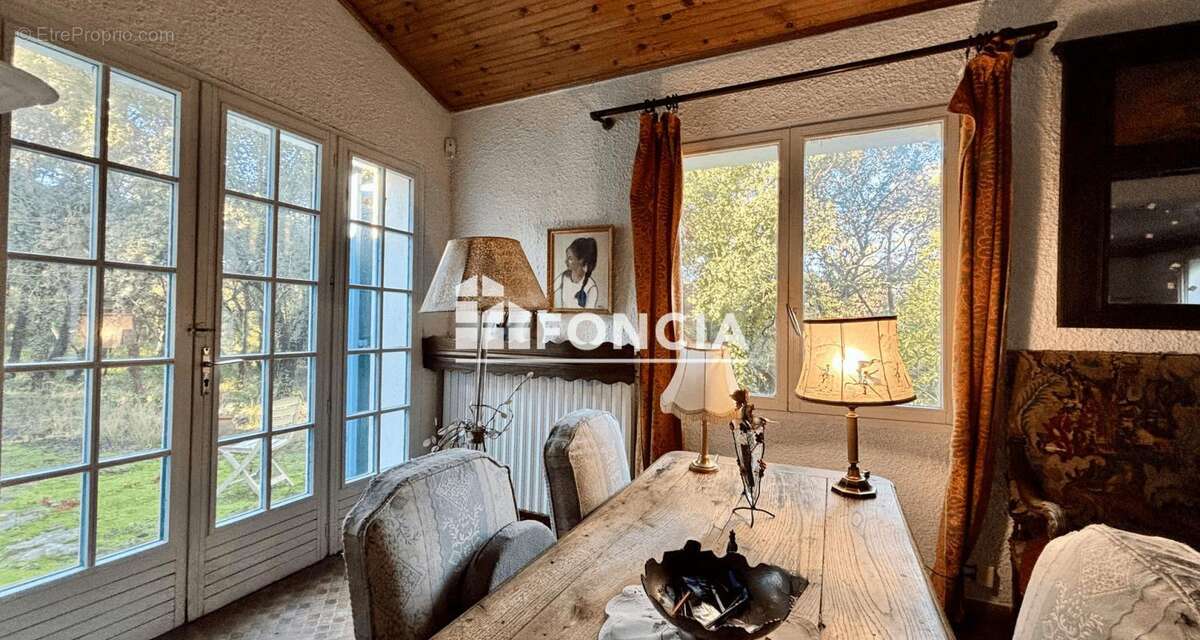 Maison à SALINELLES