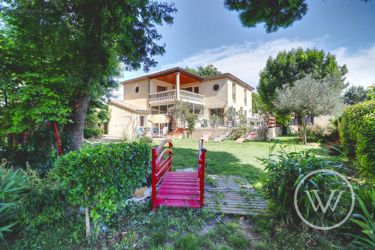 Maison à LIVRON-SUR-DROME