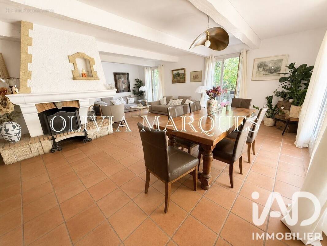 Photo 1 - Maison à MARSEILLE-8E