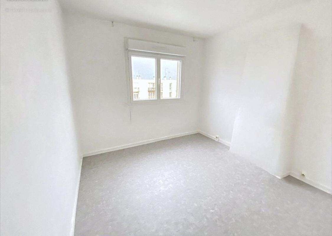 Appartement à VIRY-CHATILLON