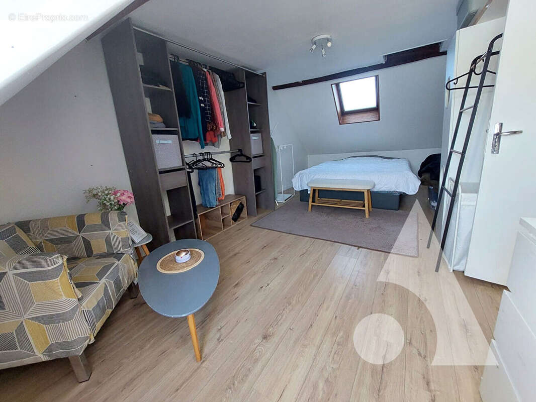 Maison à CREPY-EN-VALOIS