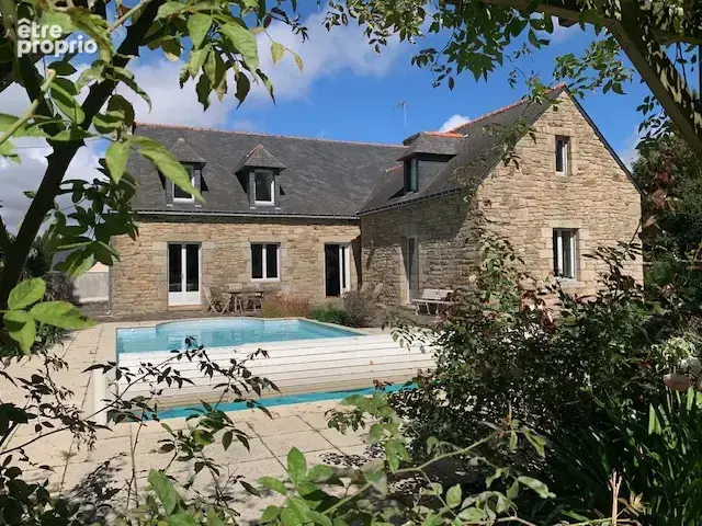Maison 7 pièces 207 m² à vendre à Pontivy (56300) - photo 3