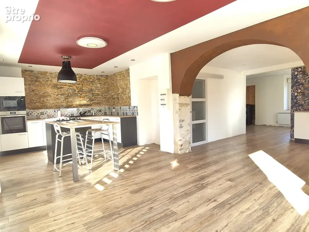 Maison 6 pièces en bordure de l'Oust à Saint-Jean-la-Poterie. - photo 5