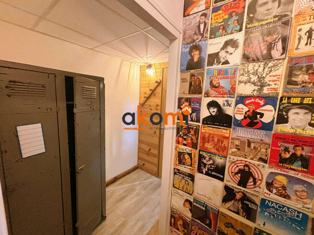 Commerce à LA BRESSE