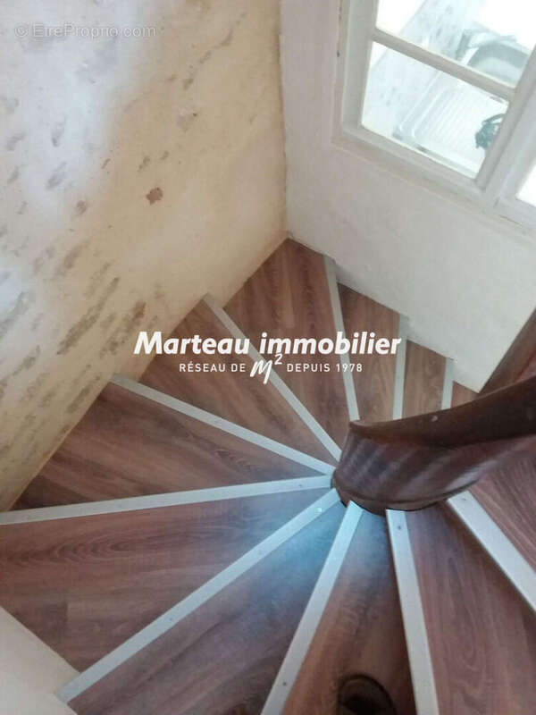 Maison à CONLIE