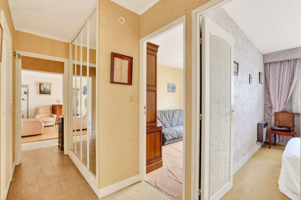 Appartement à PARIS-20E
