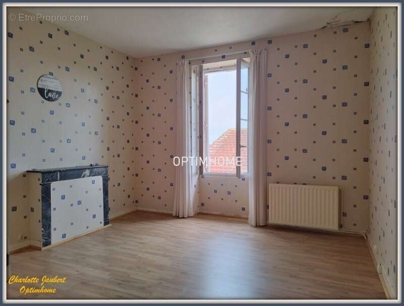 Maison à BLANZAC-PORCHERESSE