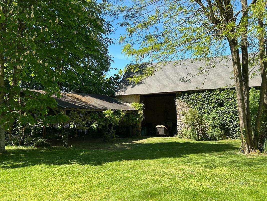 Maison à BOUERE