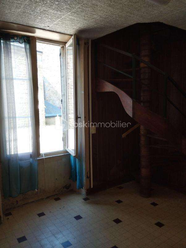 Maison de ville avec terrain - photo 4