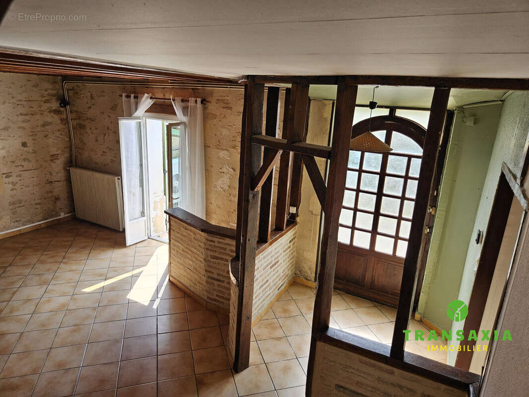 Maison 105 m² à Morizes  - photo 5