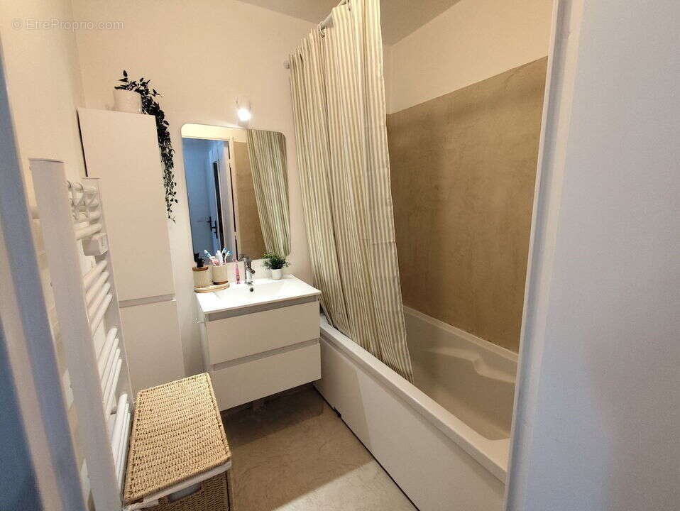 t3 - jardin - croix rouge - allauch - parking - piscine - 13013 - Appartement à MARSEILLE-13E