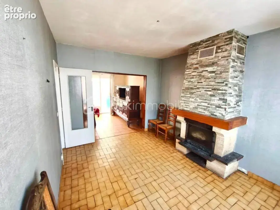 Maison familiale avec sous-sol total - 3 chambres - photo 6