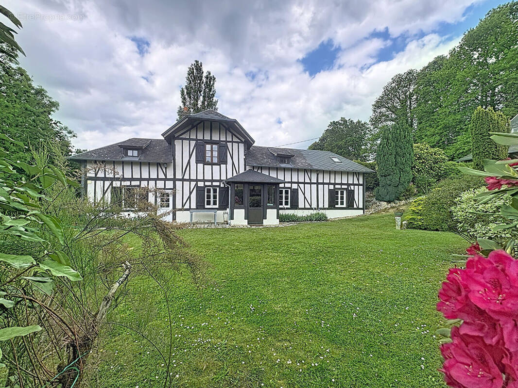Maison à MONTFORT-SUR-RISLE
