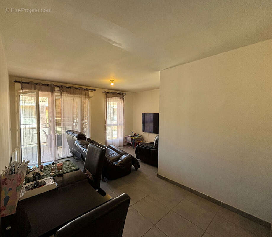 Appartement à ROUSSET
