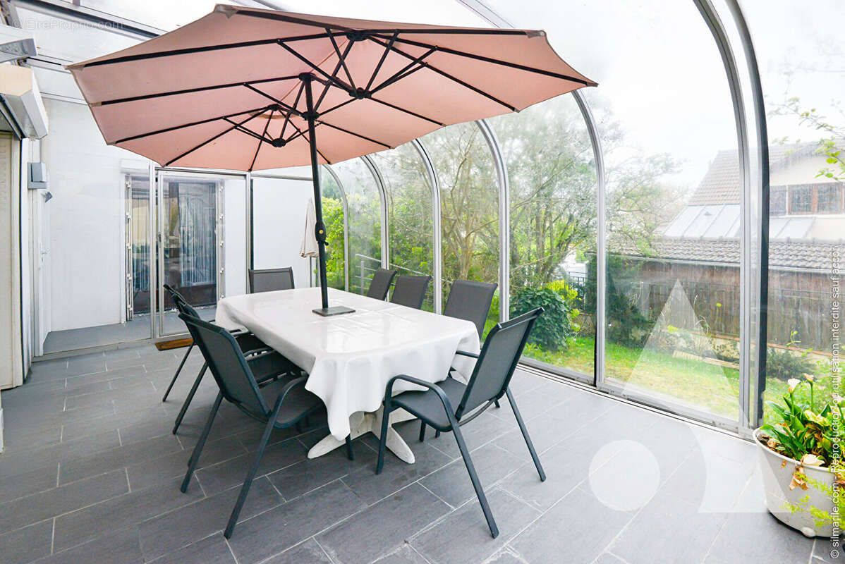 Le confort d'une grande maison à Herblay : 223 m², 6 chambres et jardin - photo 14