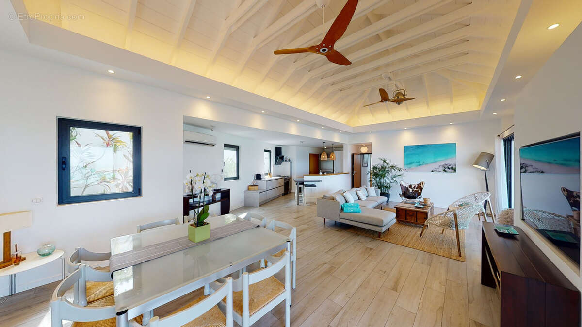 Maison à CAPESTERRE-BELLE-EAU