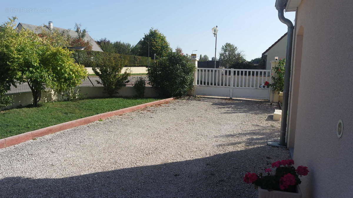 Maison 4 pièces 100 m² - photo 5