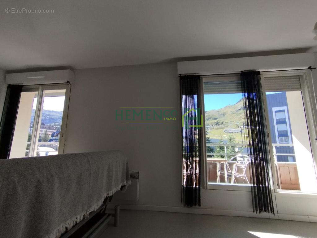 Appartement à ARETTE