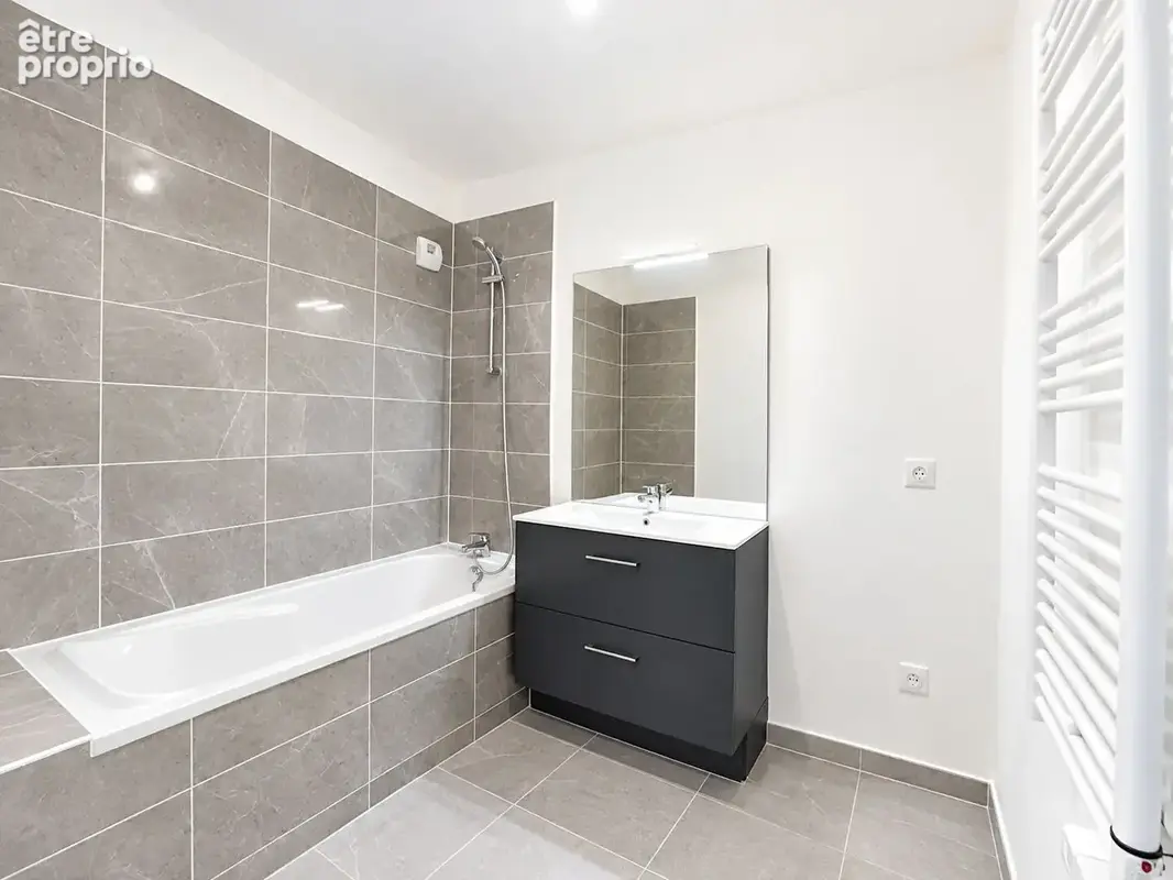 Appartement 4 pièces 84 m² avec terrasse, parking et cave - photo 5