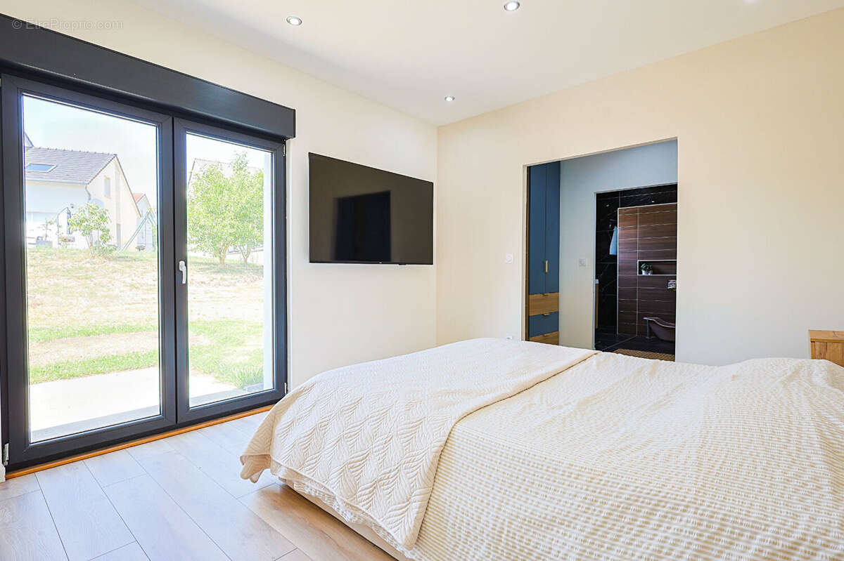 Maison Valmont 6 pièce(s) 150 m2 - photo 6