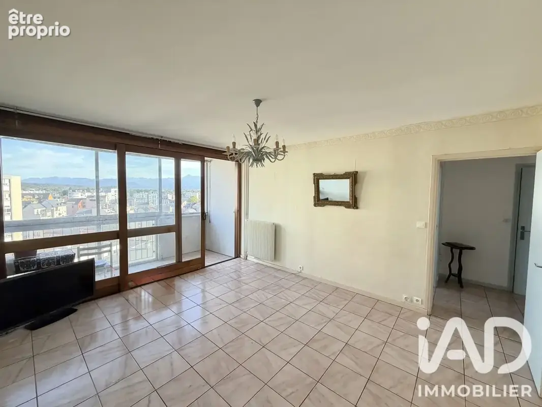 Photo 1 - Appartement à TARBES