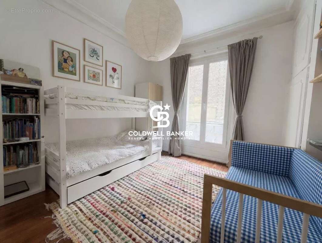 Appartement à PARIS-9E