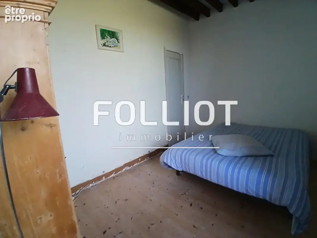 A vendre - Coup de coeur assuré pour cet ancien presbytère plein d'authenticité - photo 14