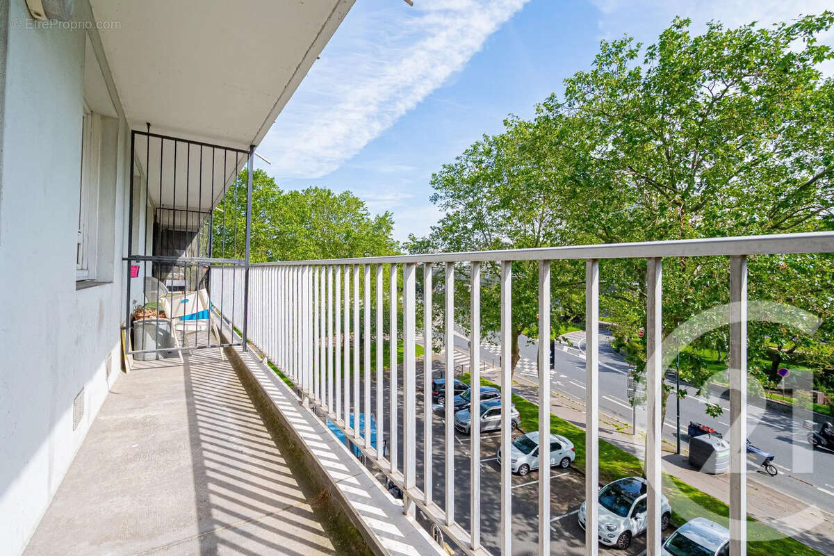 Appartement à CLICHY