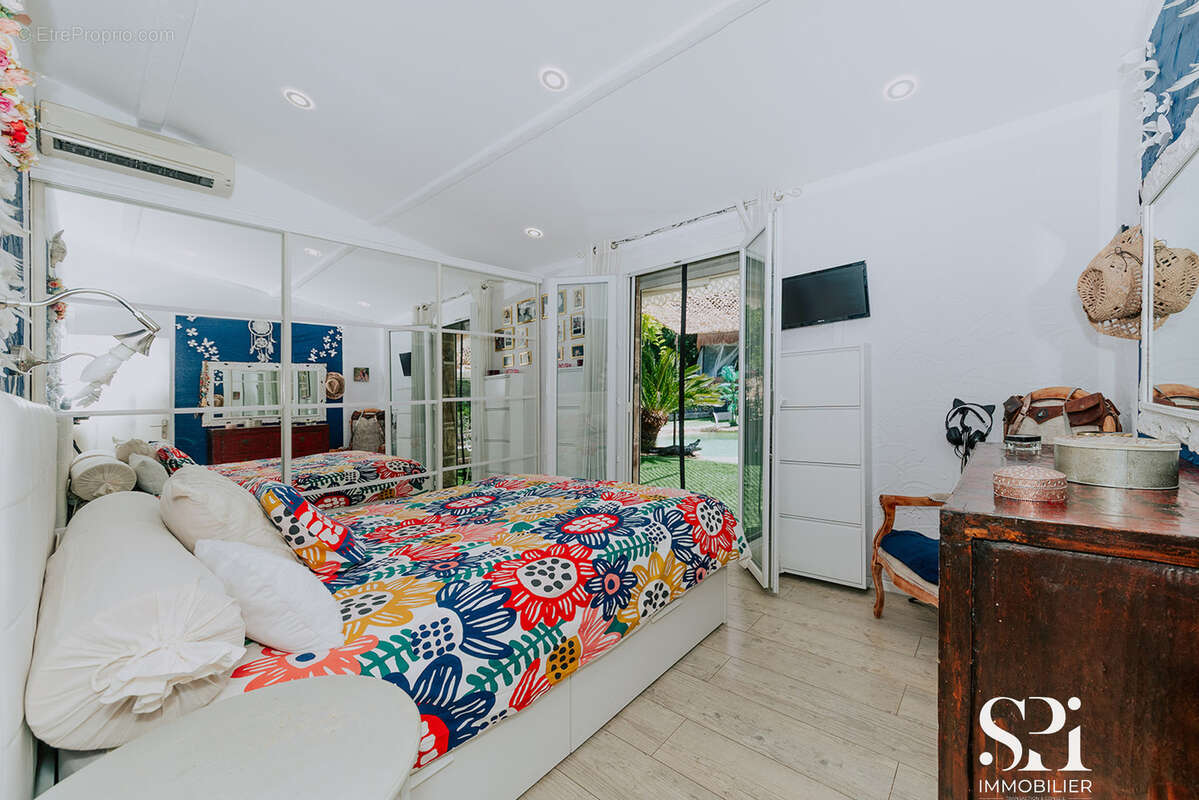 Maison avec piscine à vendre à Sainte-Anastasie-sur-Issole   Havre de paix sans vis-à-vi - photo 11