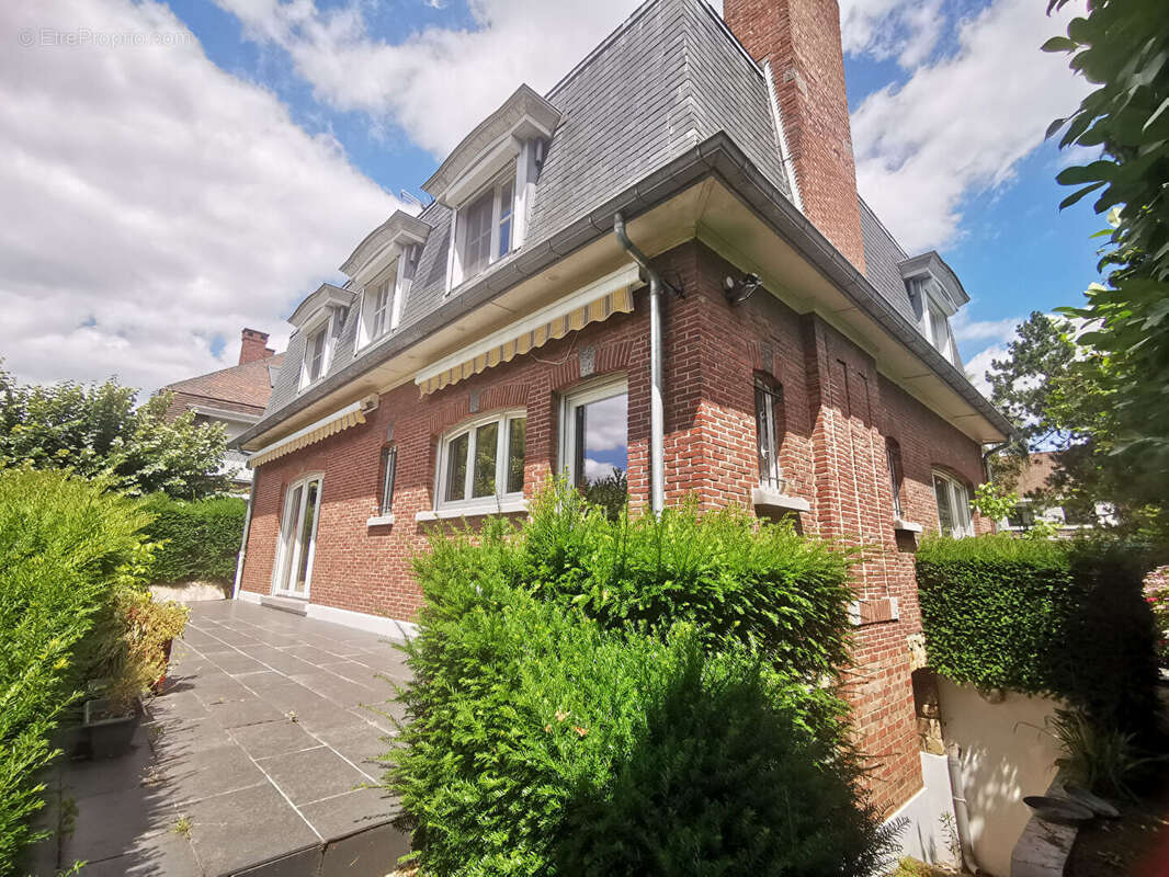 Maison à MARCQ-EN-BAROEUL