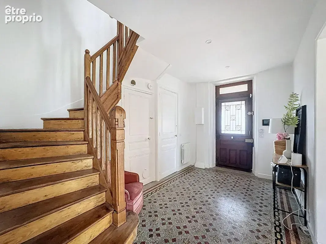 Maison d'architecte pleine de charme (1928) Aucun travaux, jardin et sous-sol - photo 9